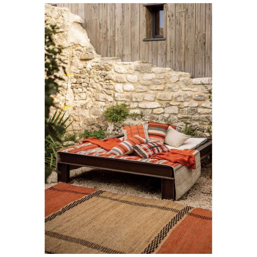 CUSHION VIVARAISE ZEFF EDEN OCRE... CUSHION VIVARAISE ZEFF EDEN OCRE...
