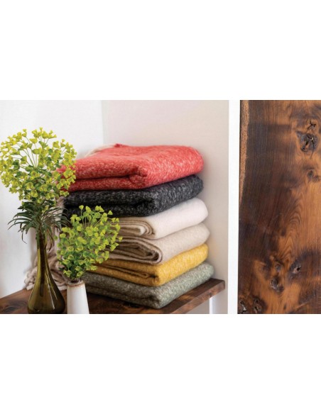 THROW VIVARAISE ISABEL UNI NATUREL 130x160 100% RECYCLED POLYESTER