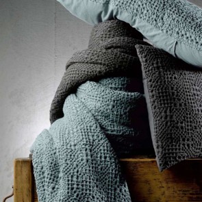 THROW VIVARAISE TANA VERT DE GRIS 180X260 100% COTTON 2
