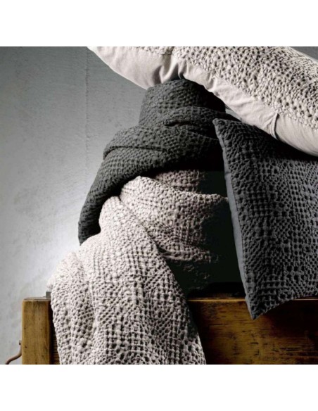 THROW VIVARAISE TANA BRUME 140X200 100% COTTON