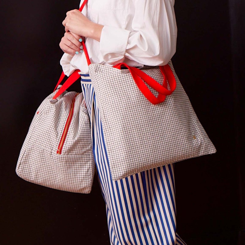 CITY BAG LA CERISE STYLO ROUGE 38x38...