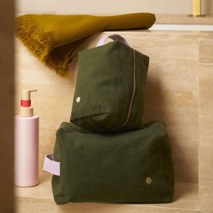 TOILETRY BAG LA CERISE CUBE IONA KALE...