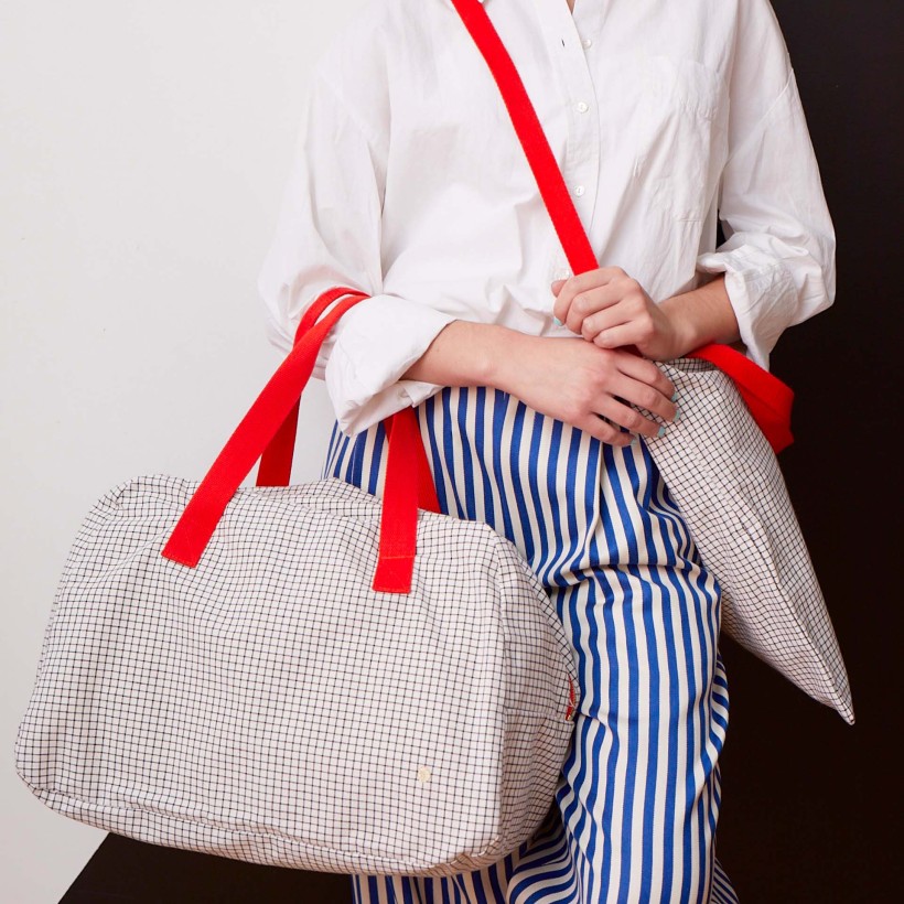 SAC WEEK-END LA CERISE STYLO ROUGE...