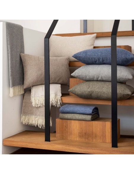 THROW CARINA VIVARAISE NUAGE 130x190 90%MERINO WOOL 10%CASHMER