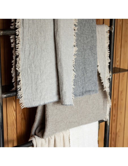 THROW VIVARAISE BRUNA PERLE 130X180 20%WOOL 50%ACRYLIC 30%POLYESTER