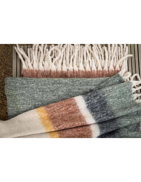 THROW VIVARAISE ISABEL UNI OLIVE 130x160 100% RECYCLED POLYESTER