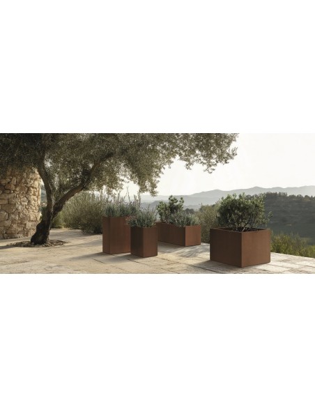 GARDEN POT CUBLA CORTEN STEEL 98Χ38ΧH36 POLYETHYLENE